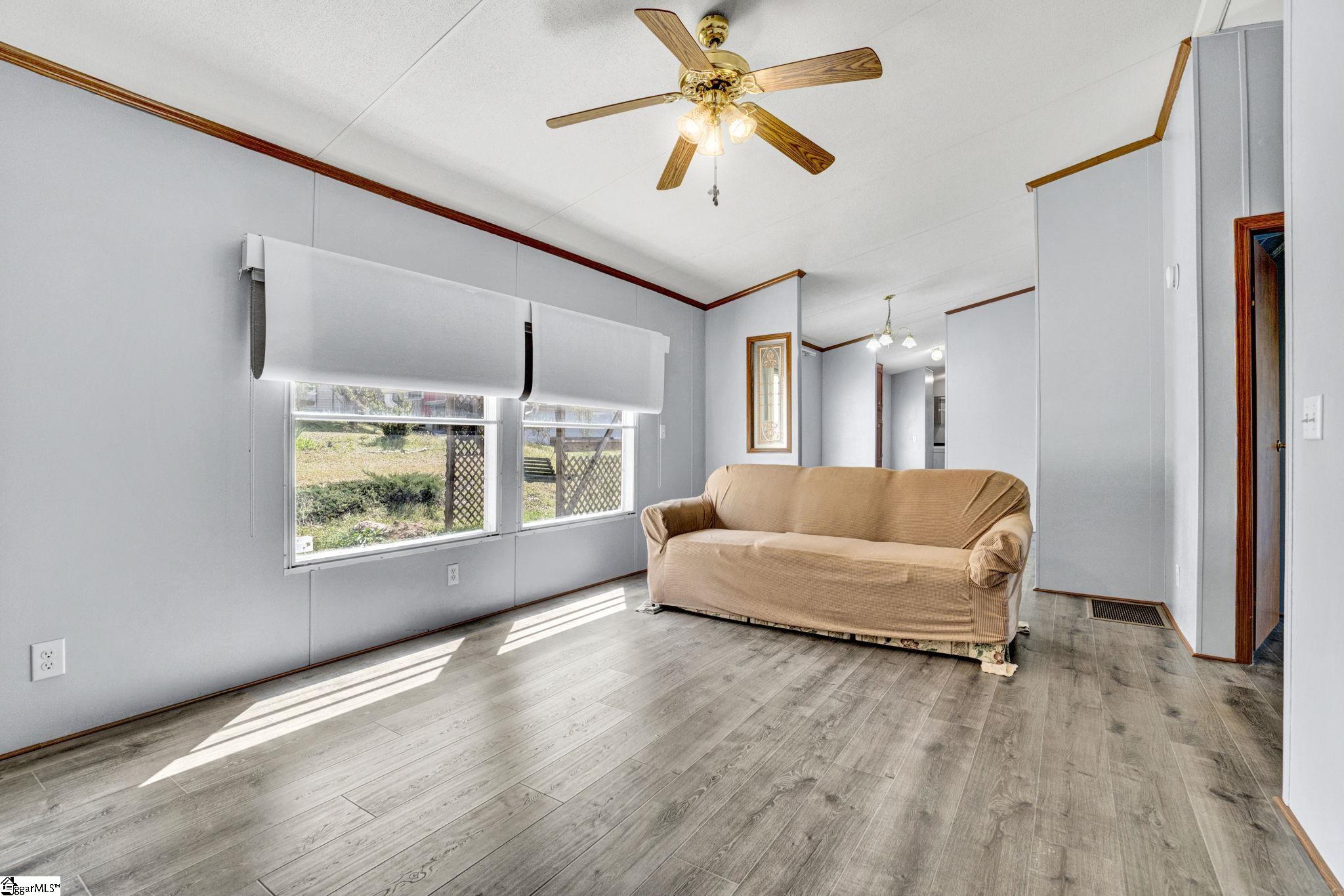 222 Elljean Road Easley, SC 29640 - Photo 9 of 34