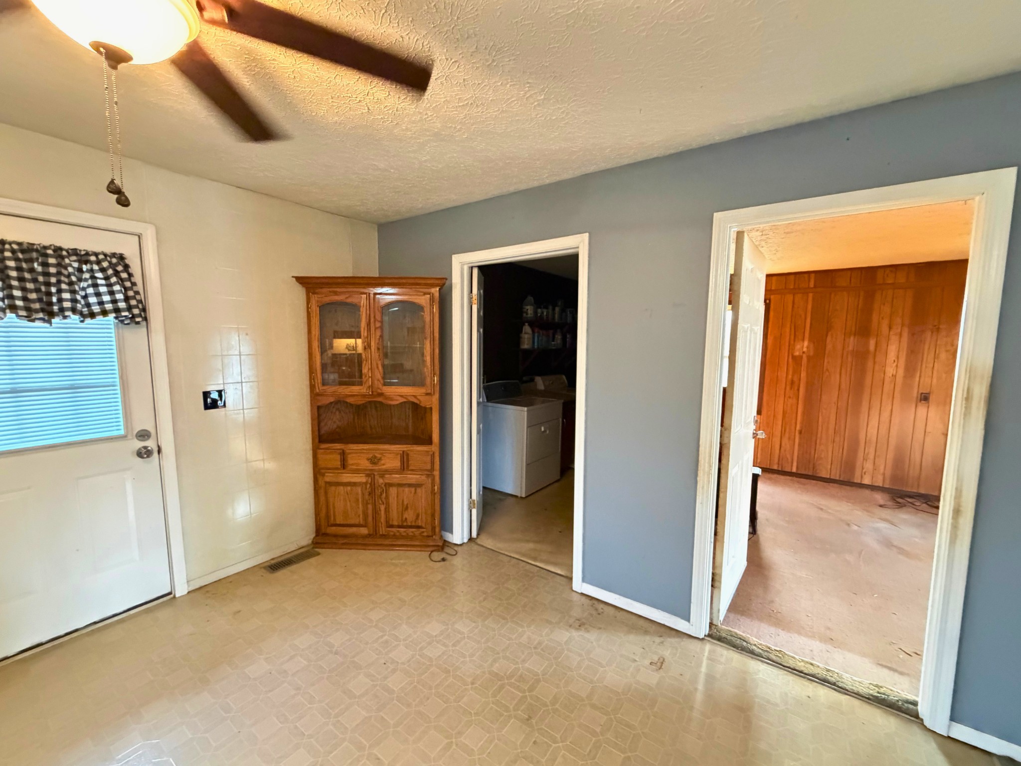 160 Allen Road Drakesboro, KY 42337 - Photo 5 of 15 an empty room with closet and wooden door