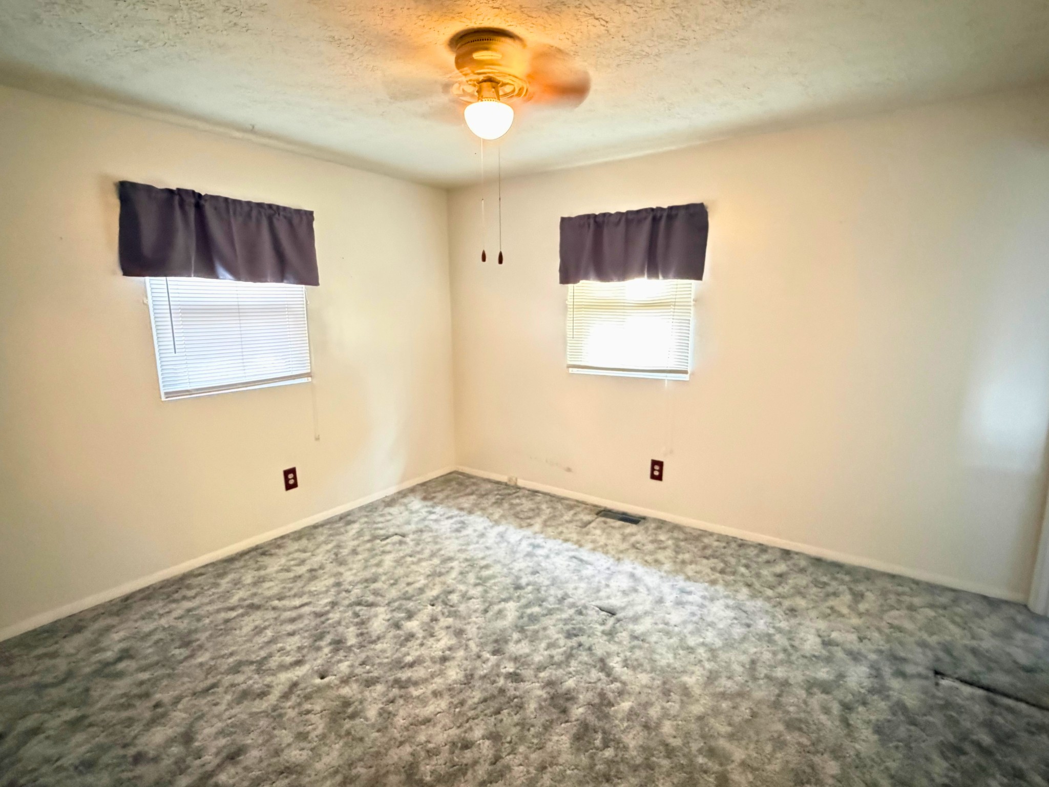 160 Allen Road Drakesboro, KY 42337 - Photo 9 of 15 a view of an empty room