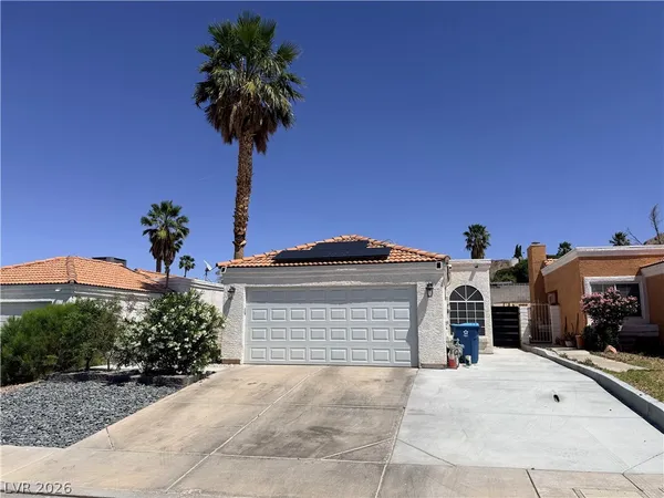 $1,850 | 2372 Beaver Bay Court, Las Vegas, NV 89156