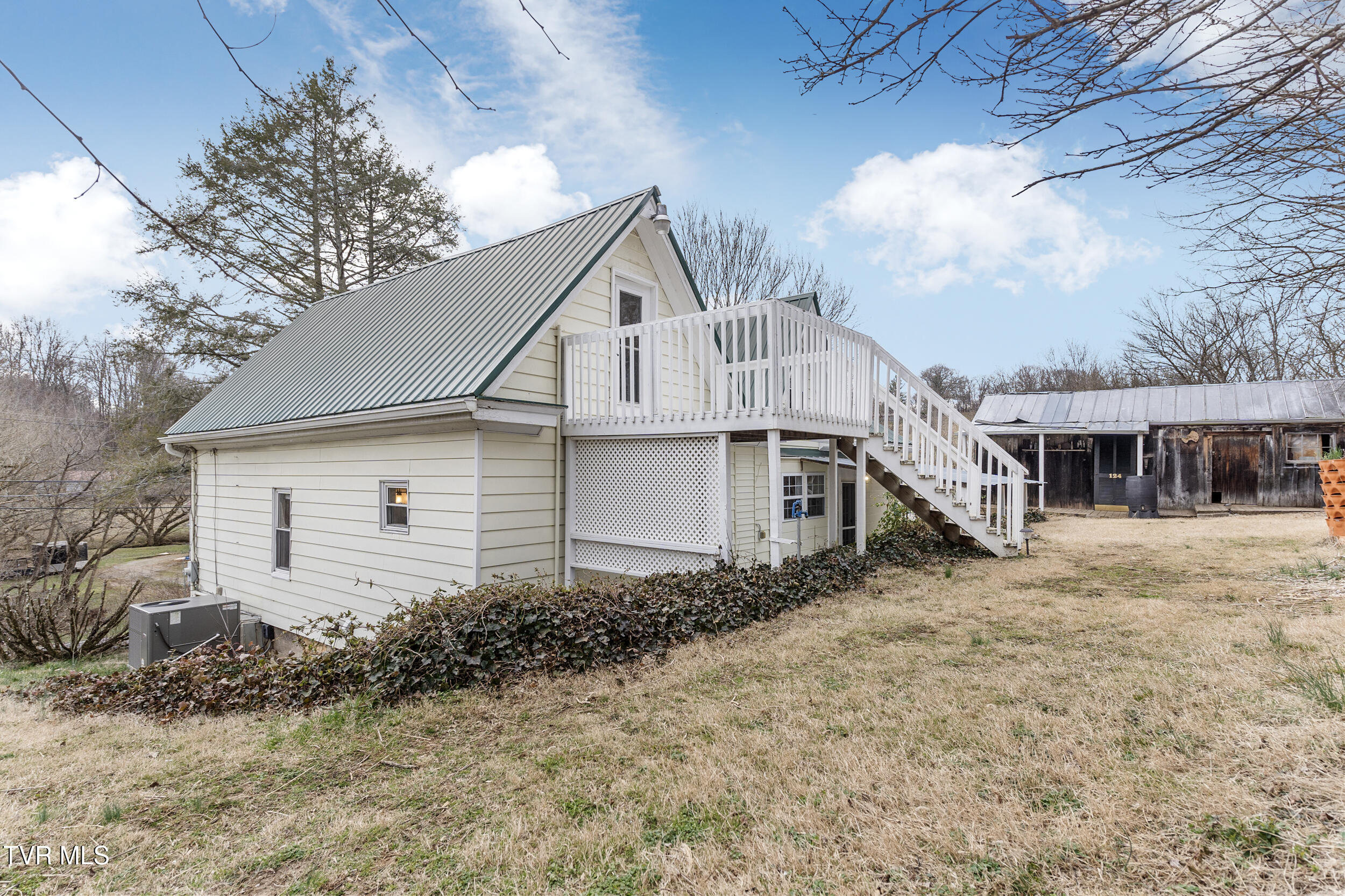 330 Rheatown Road Chuckey, TN 37641 - Photo 58 of 74 60_arw02044