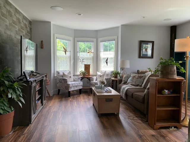 $750,000 | 295 Jacksonville Road, Colrain, MA 01340