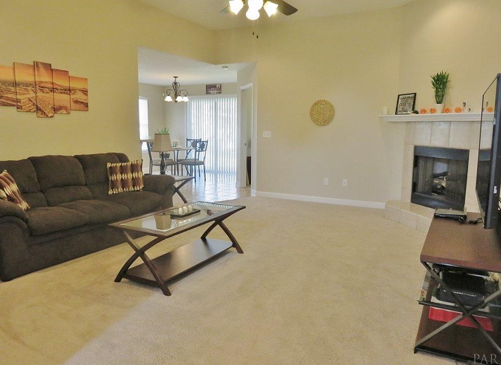 2332 Panhandle Trail Navarre, FL 32566 - Photo 4 of 23