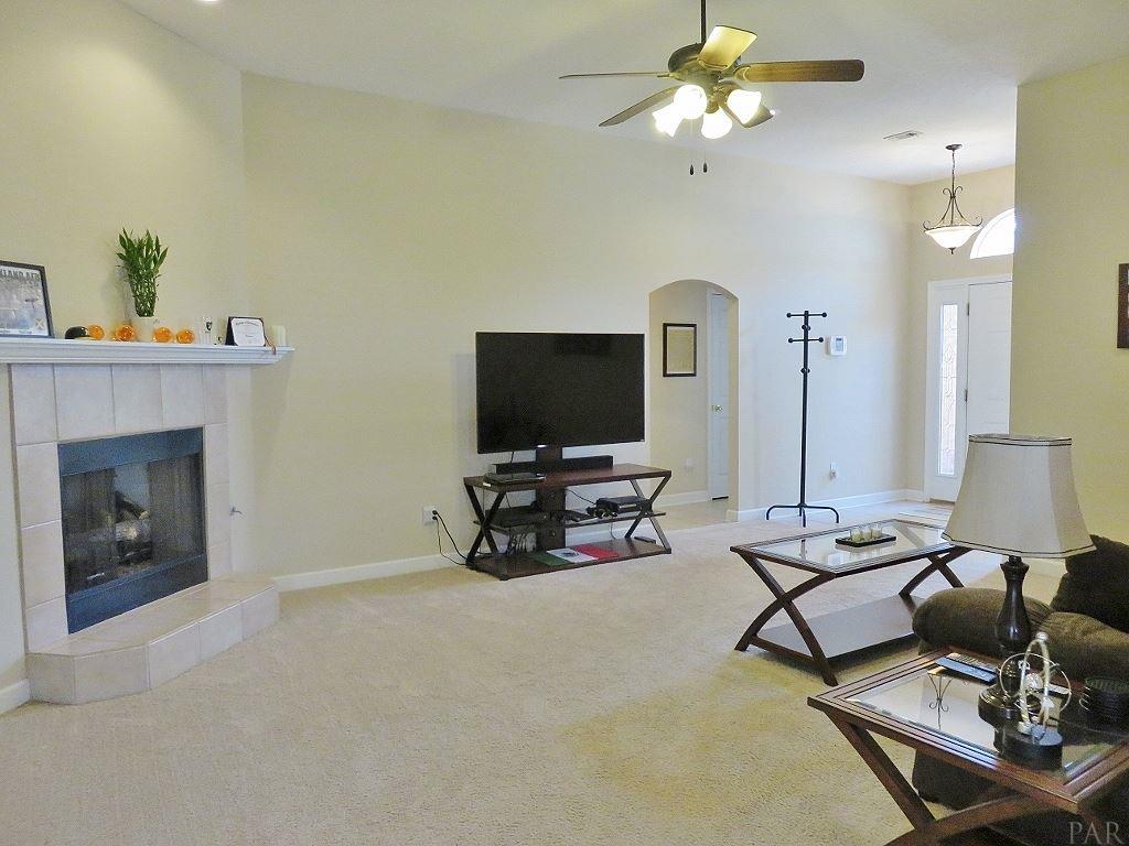 2332 Panhandle Trail Navarre, FL 32566 - Photo 6 of 23