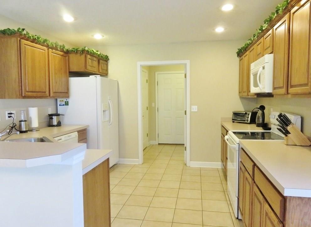 2332 Panhandle Trail Navarre, FL 32566 - Photo 9 of 23