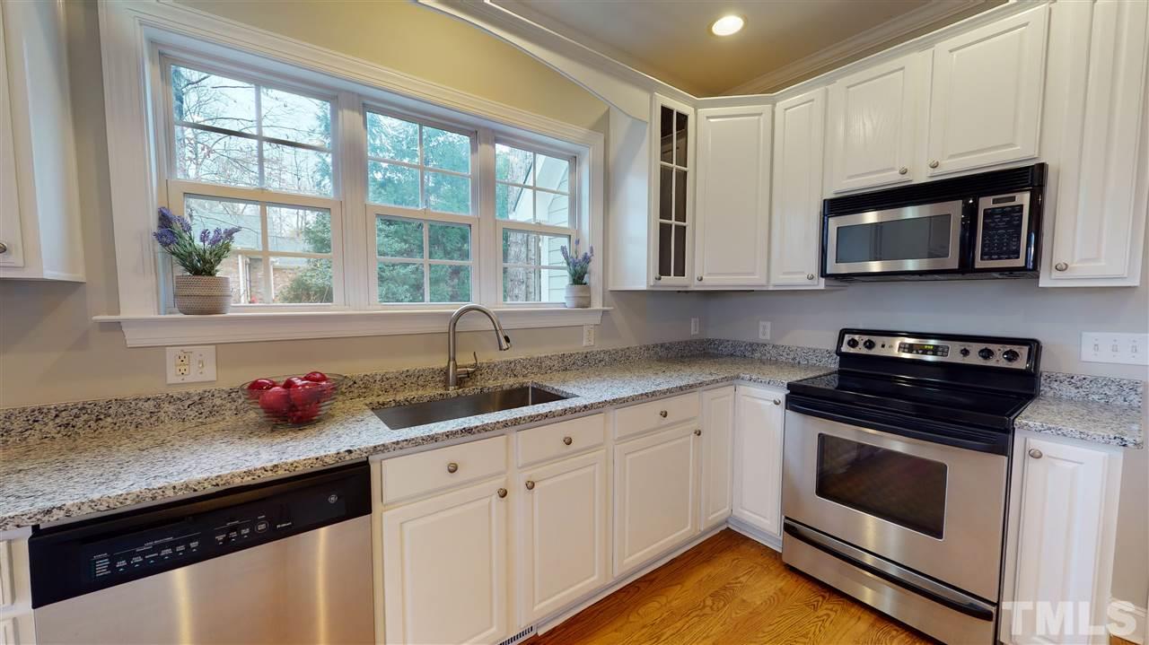 4809 Sweet Chestnut Lane Raleigh, NC 27610 - Photo 10 of 29 Gallery Image 10
