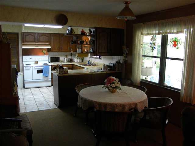 3633 Pinecrest Road Indianapolis, IN 46234 - Photo 6 of 23 Gallery Image 6