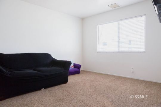 504 South Silver Ridge Street Ridgecrest, CA 93555 - Photo 6 of 33