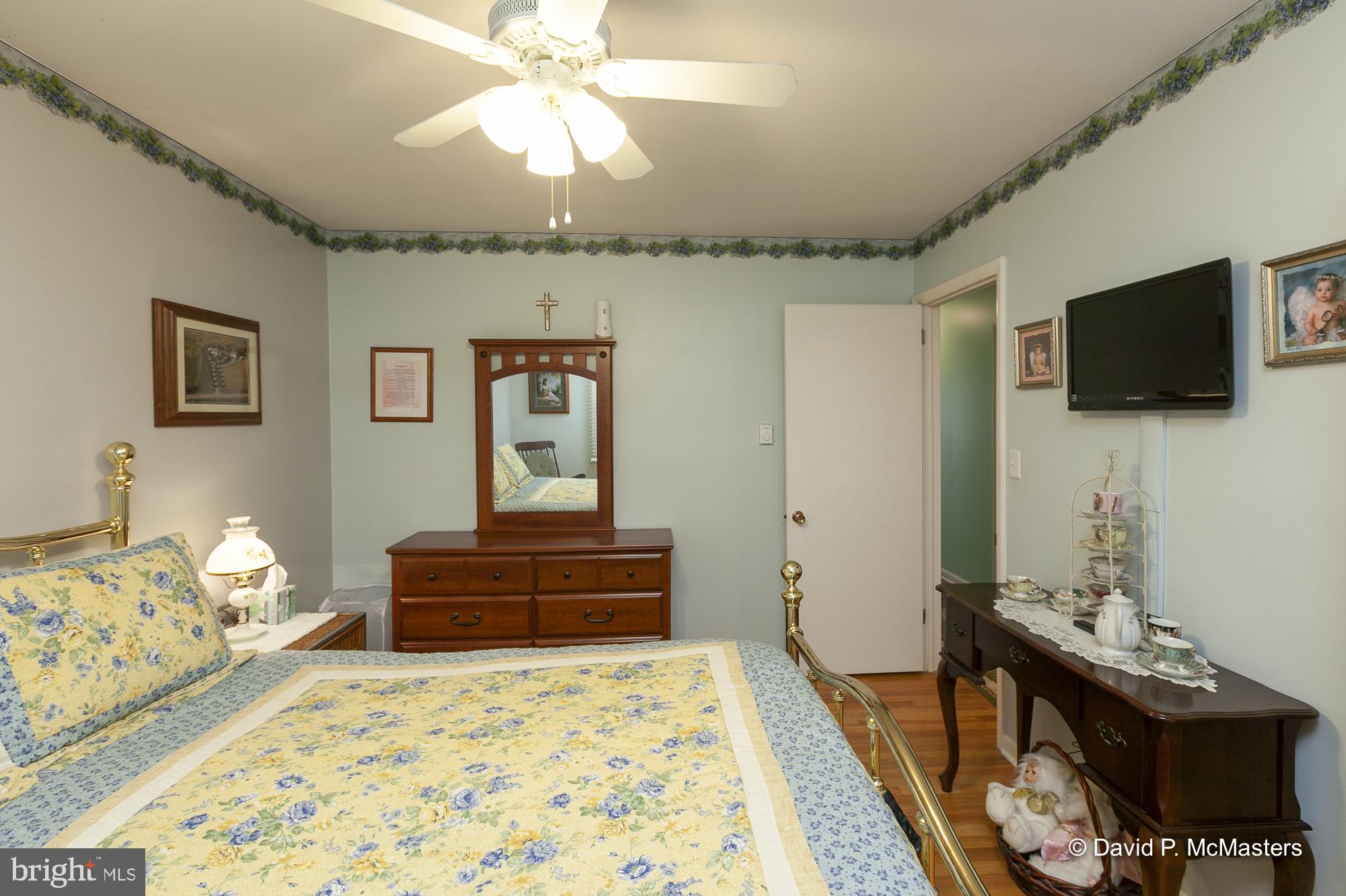 41 Kinlock Road Inwood, WV 25428 - Photo 28 of 44 Second bedroom.