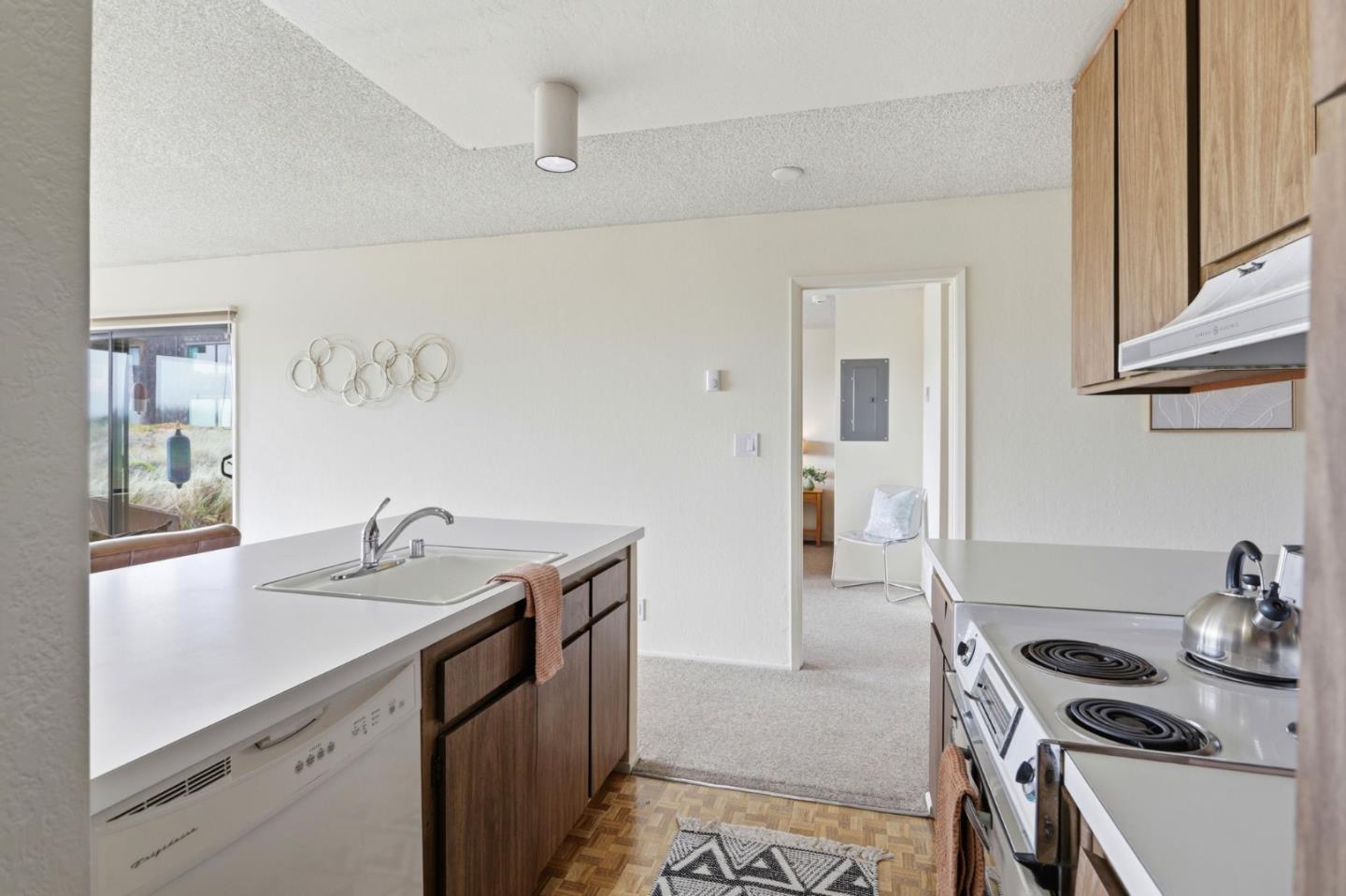 101 Shell Road, Unit 111 Watsonville, CA 95076 - Photo 9 of 36