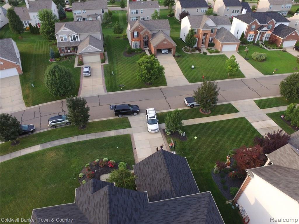 4076 Merriman Loop Howell, MI 48843 - Photo 55 of 65 DJI_0006.JPG