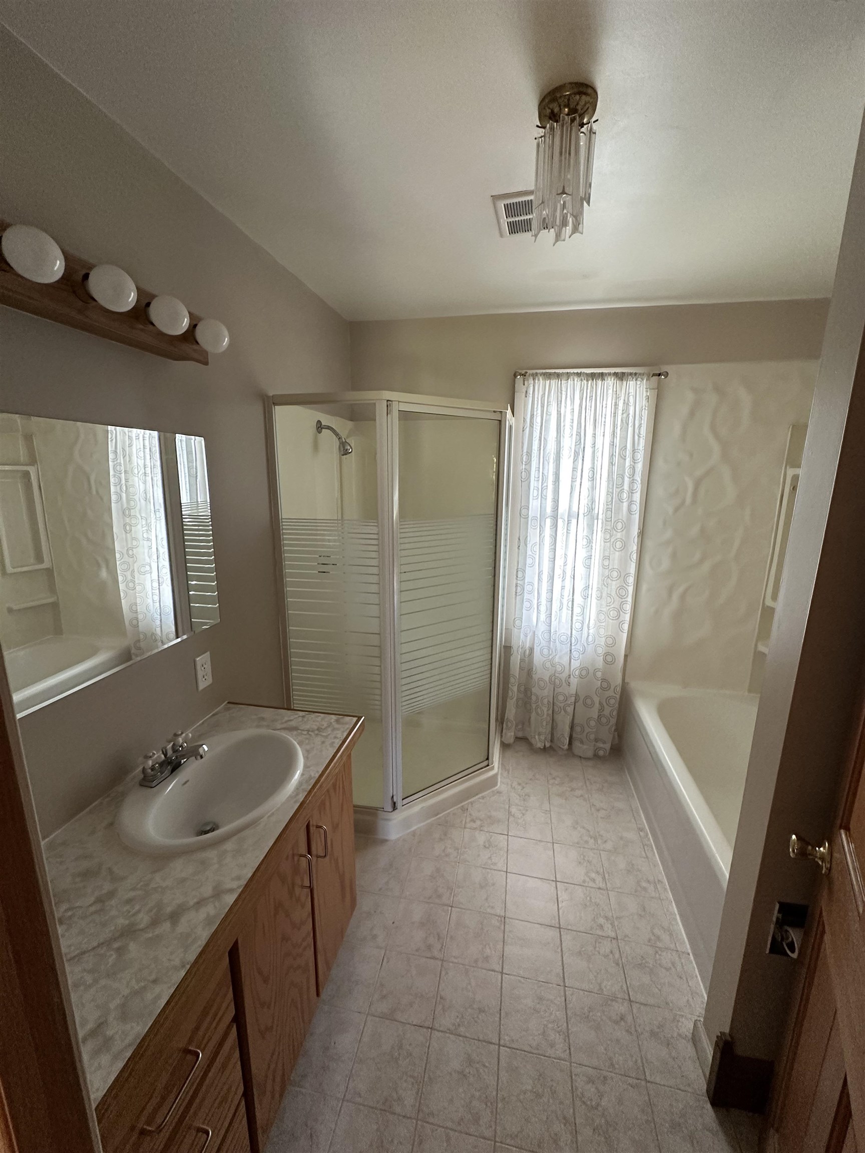 407 Harvard Street Bay City, MI 48708 - Photo 14 of 25 Gallery Image 14