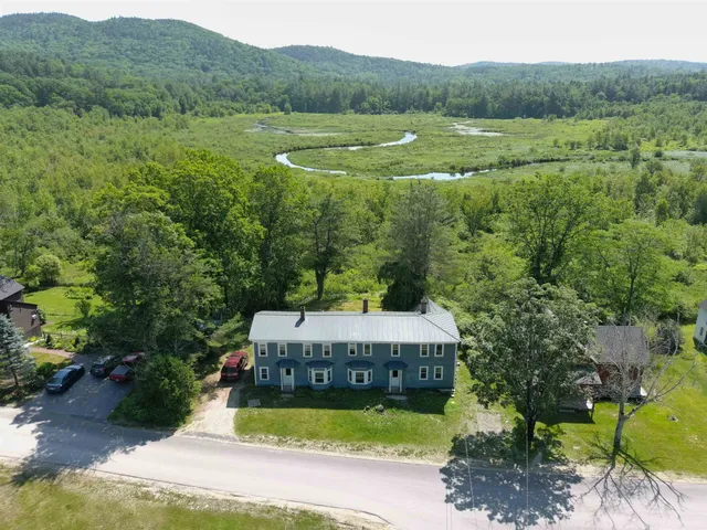 $290,000 | 14-16 Meetinghouse Hill Road, South Sutton, NH 03273