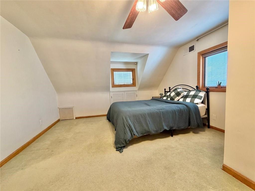 4289 Glen Lytle Road Pittsburgh, PA 15217 - Photo 21 of 46 Master Bedroom with a Ceiling Fan