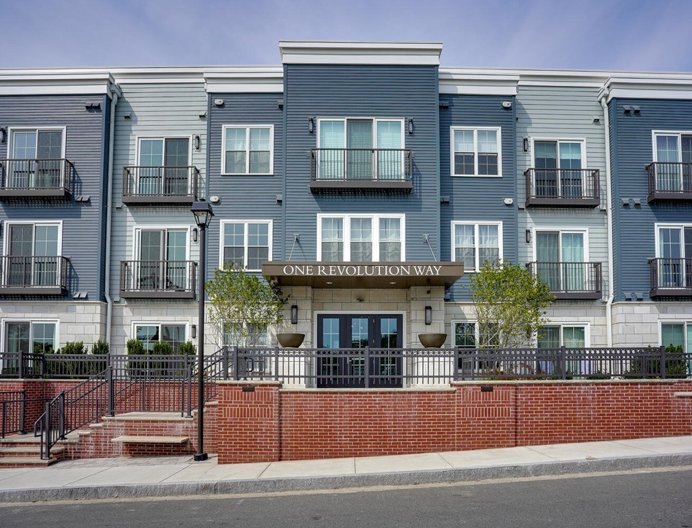 1 Revolution Way, Unit 202 Canton, MA 02021 - Photo 3 of 34