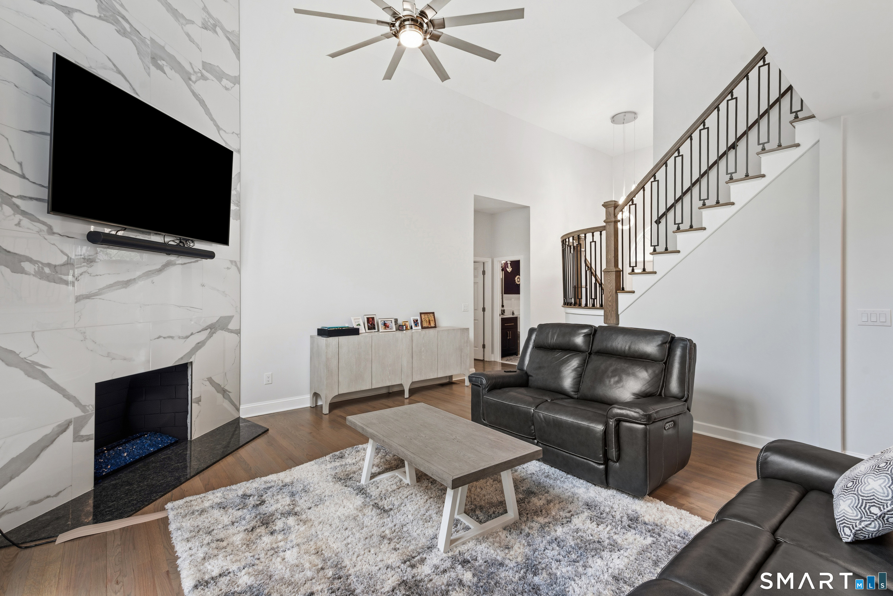 21 Westmont Road Wethersfield, CT 06109 - Photo 8 of 32