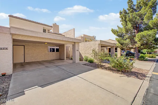 $335,000 | 15447 North 1st Place, Phoenix, AZ 85022