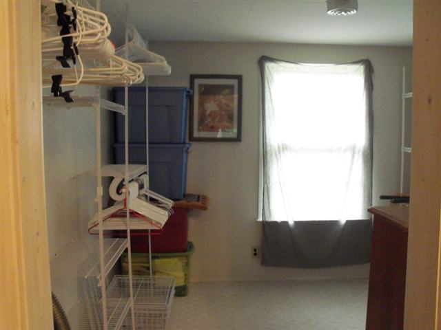 6268 Forester Road Carsonville, MI 48419 - Photo 8 of 22 31203833-7.JPG