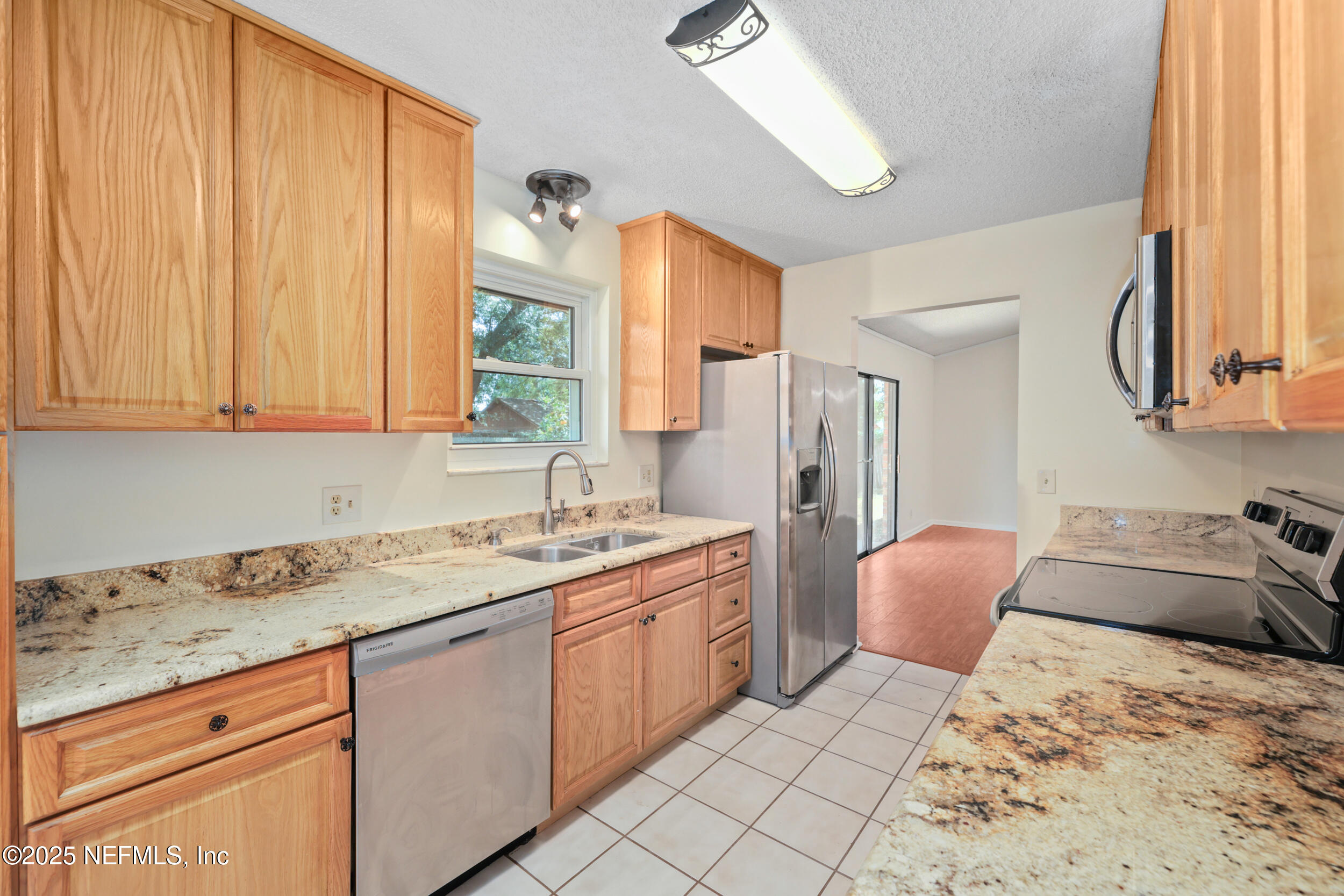 7944 Gulf Road South Jacksonville, FL 32244 - Photo 22 of 43 29 - interior