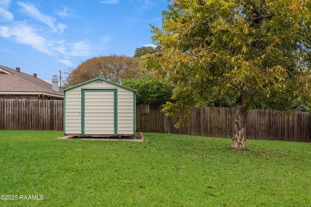 $225,000 | 203 Bonaire Drive, Lafayette, LA 70506