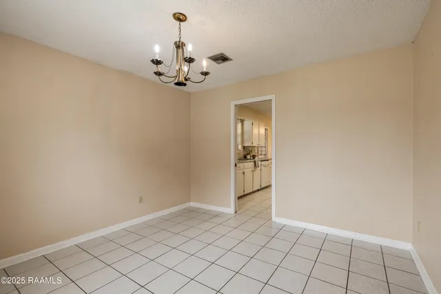 $225,000 | 203 Bonaire Drive, Lafayette, LA 70506