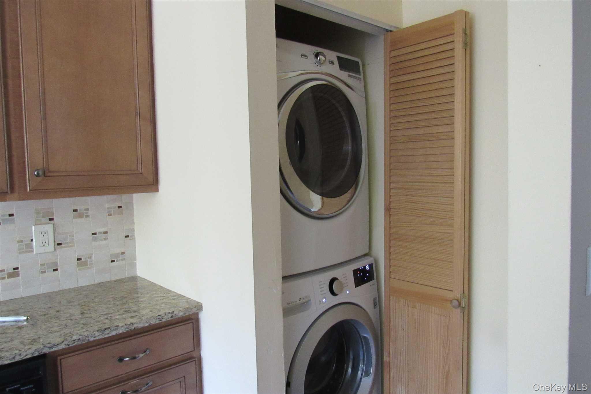 34 Alpine Drive, Unit A Wappingers Falls, NY 12590 - Photo 8 of 20 a utility room with dryer and washer