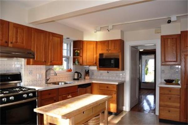 16 Columbia Street Wellesley, MA 02481 - Photo 5 of 13