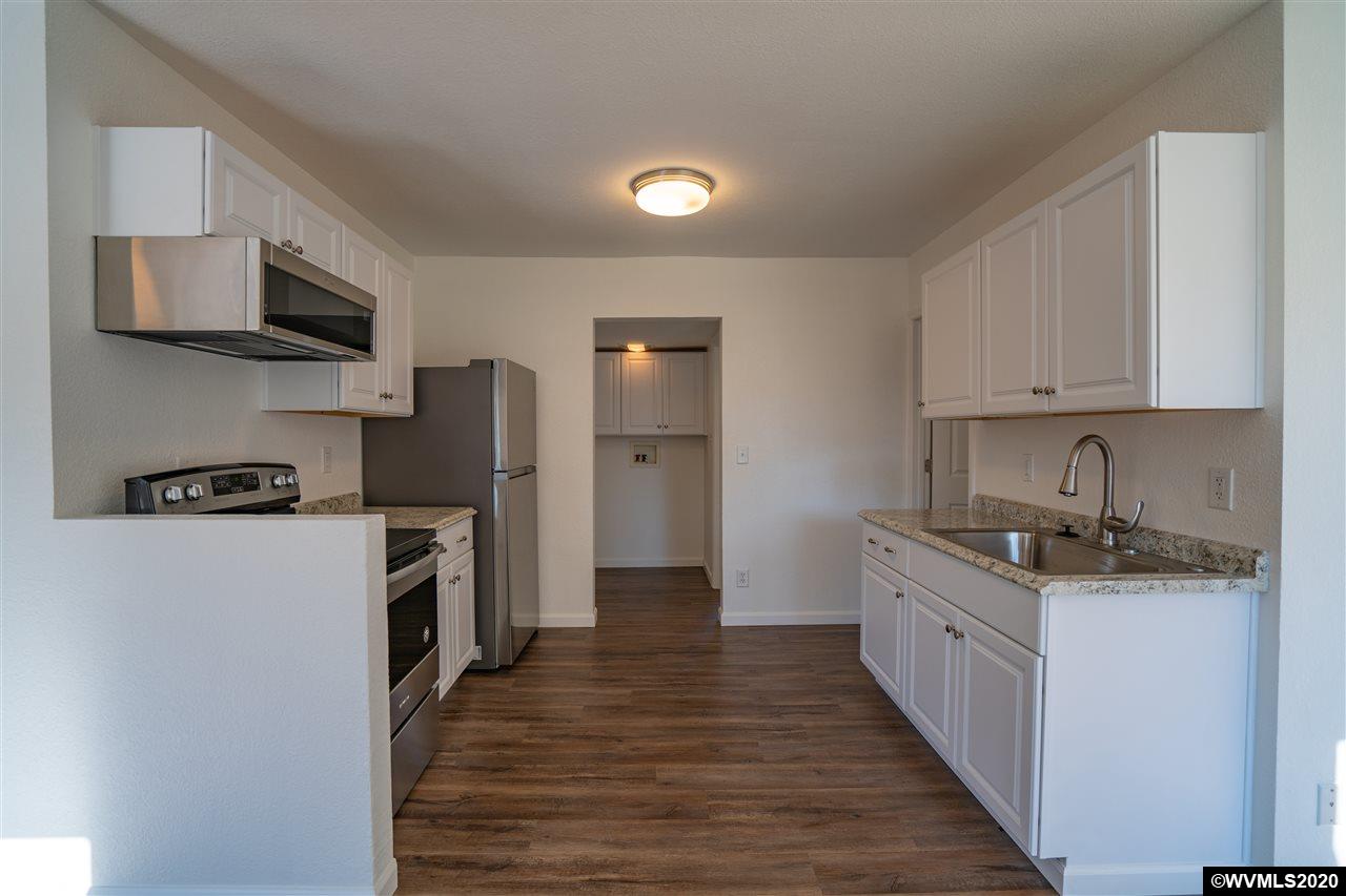 1363 Ruge Street Northwest Salem, OR 97304 - Photo 5 of 14
