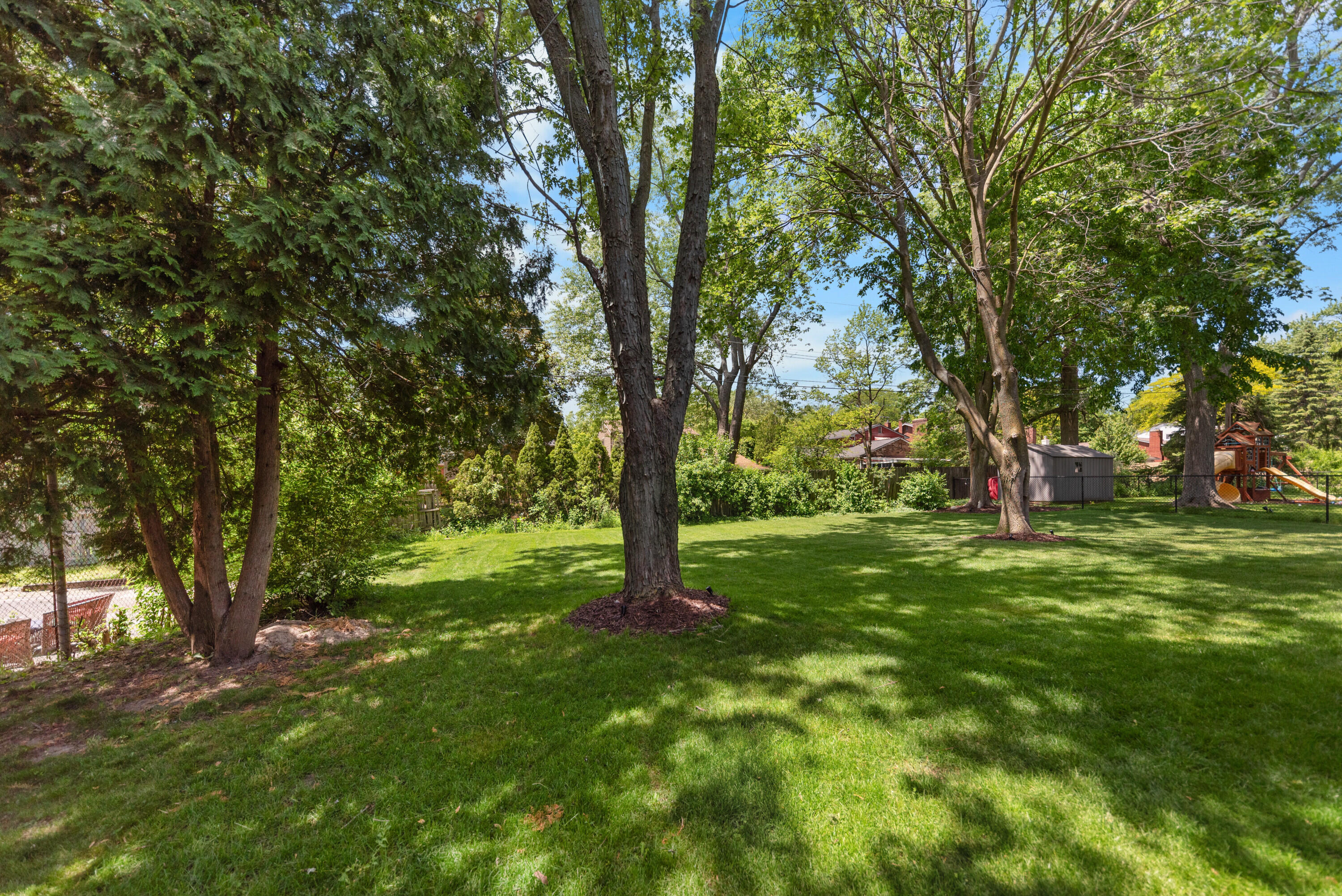 2740 Manchester Road Ann Arbor, MI 48104 - Photo 50 of 55 00__43