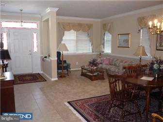 32 Chew Lane Sewell, NJ 08080 - Photo 2 of 12 Living Room
