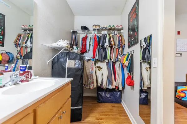 $4,800 | 533 Conradi Street, Unit 1, Tallahassee, FL 32304