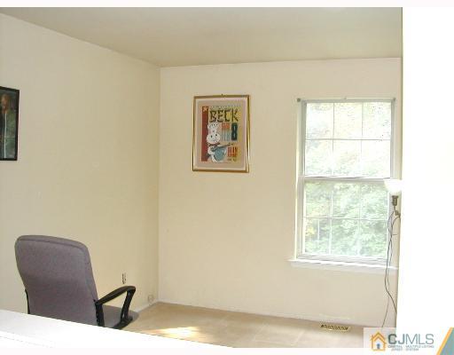 339 Smithwold Road Somerset, NJ 08873 - Photo 6 of 8