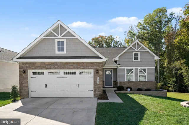 $578,000 | 7102 Eckert Court, Fredericksburg, VA 22407