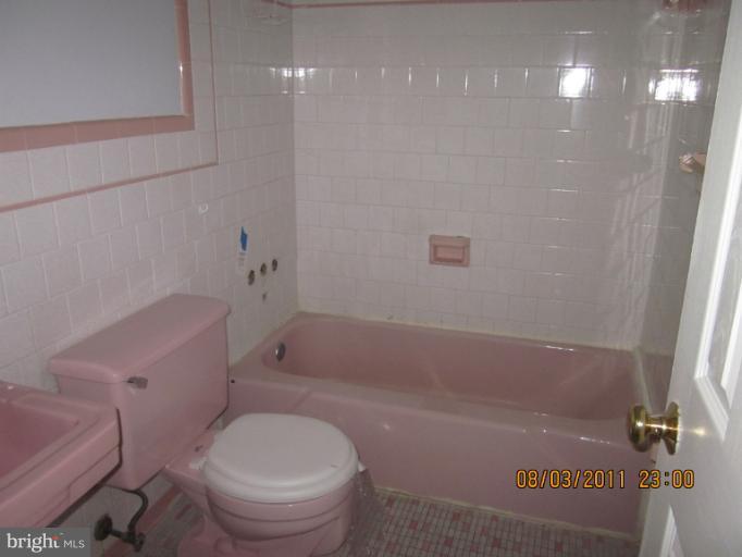 9225 Allentown Road Fort Washington, MD 20744 - Photo 10 of 19 Bath