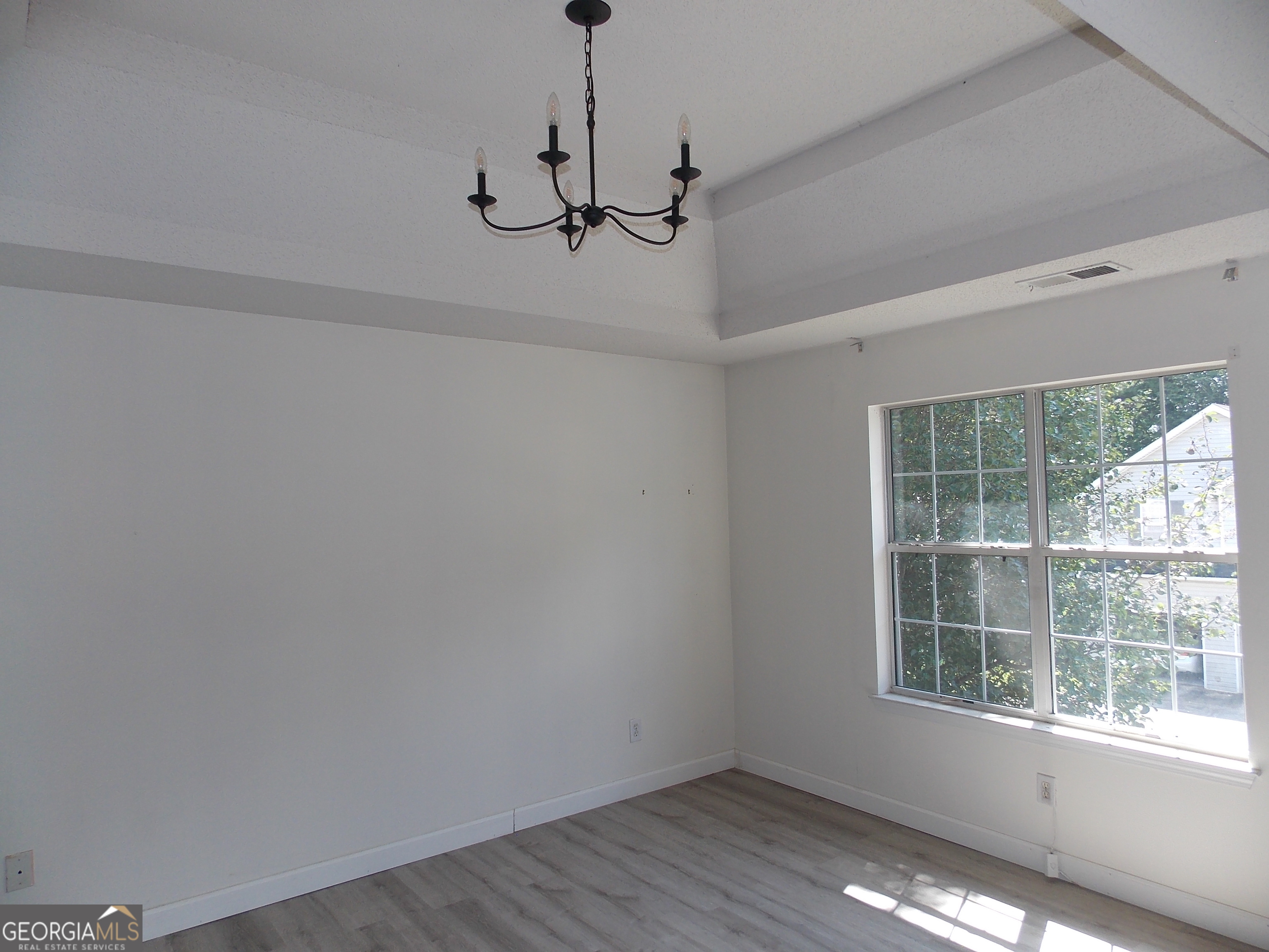 2338 Rambling Way Lithonia, GA 30058 - Photo 9 of 23
