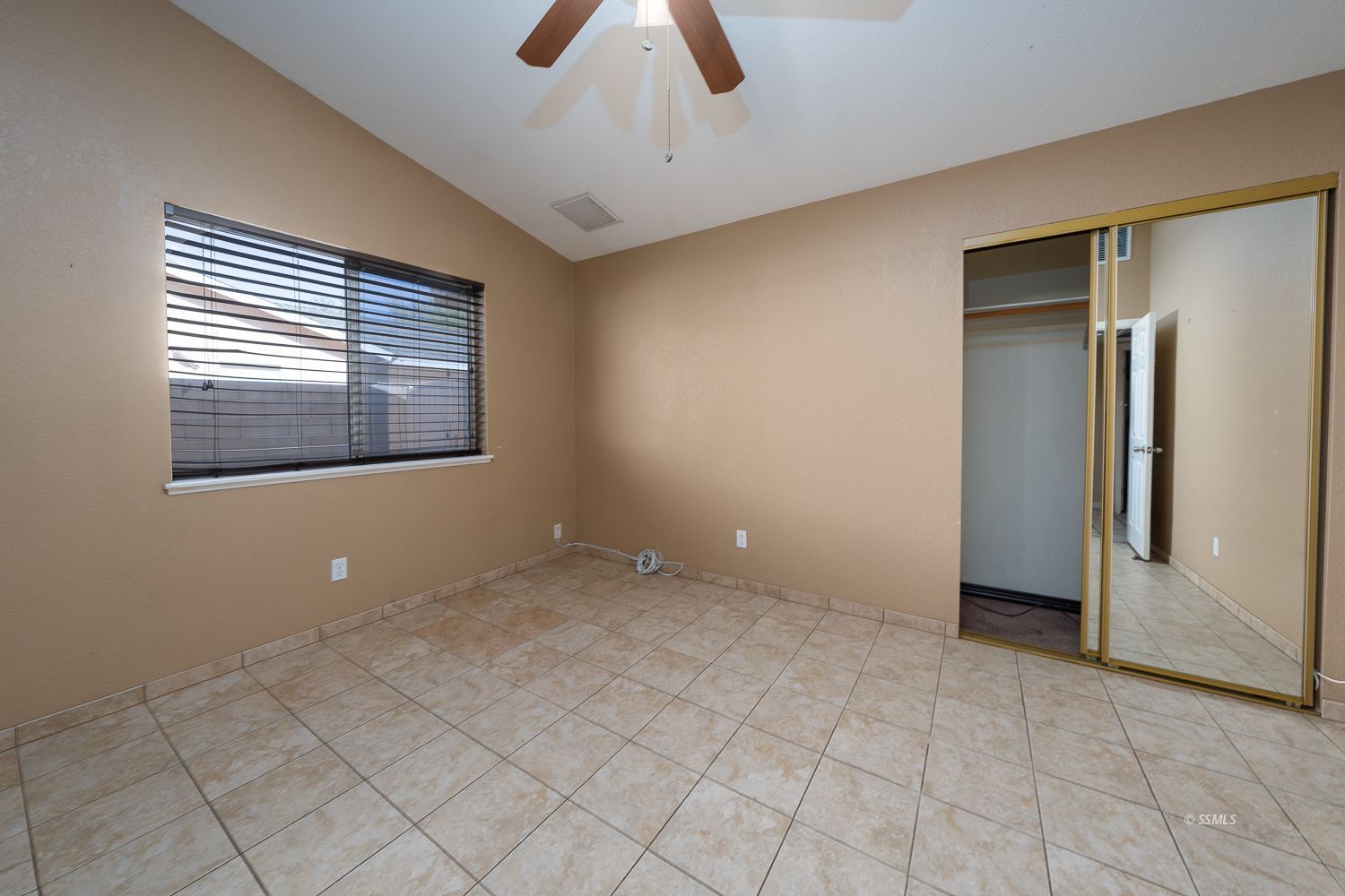 424 Olive Avenue Ridgecrest, CA 93555 - Photo 26 of 46 a view of an empty room with a window