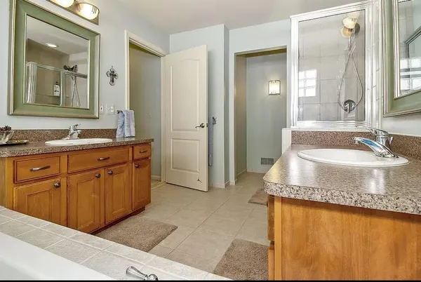 $3,490 | 16544 Mulberry Way, Northville, MI 48168