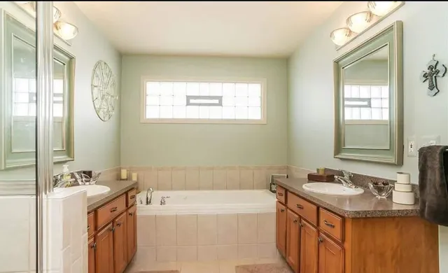 $3,490 | 16544 Mulberry Way, Northville, MI 48168