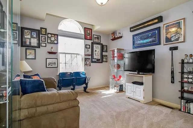 $3,490 | 16544 Mulberry Way, Northville, MI 48168