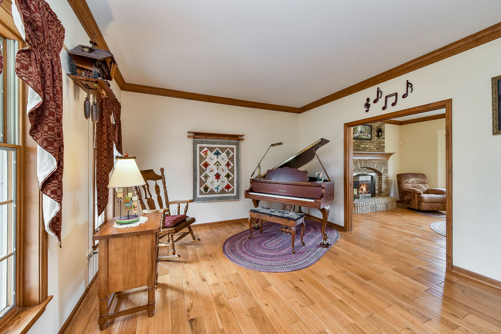 39W426 Olinger Lane Geneva, IL 60134 - Photo 6 of 25