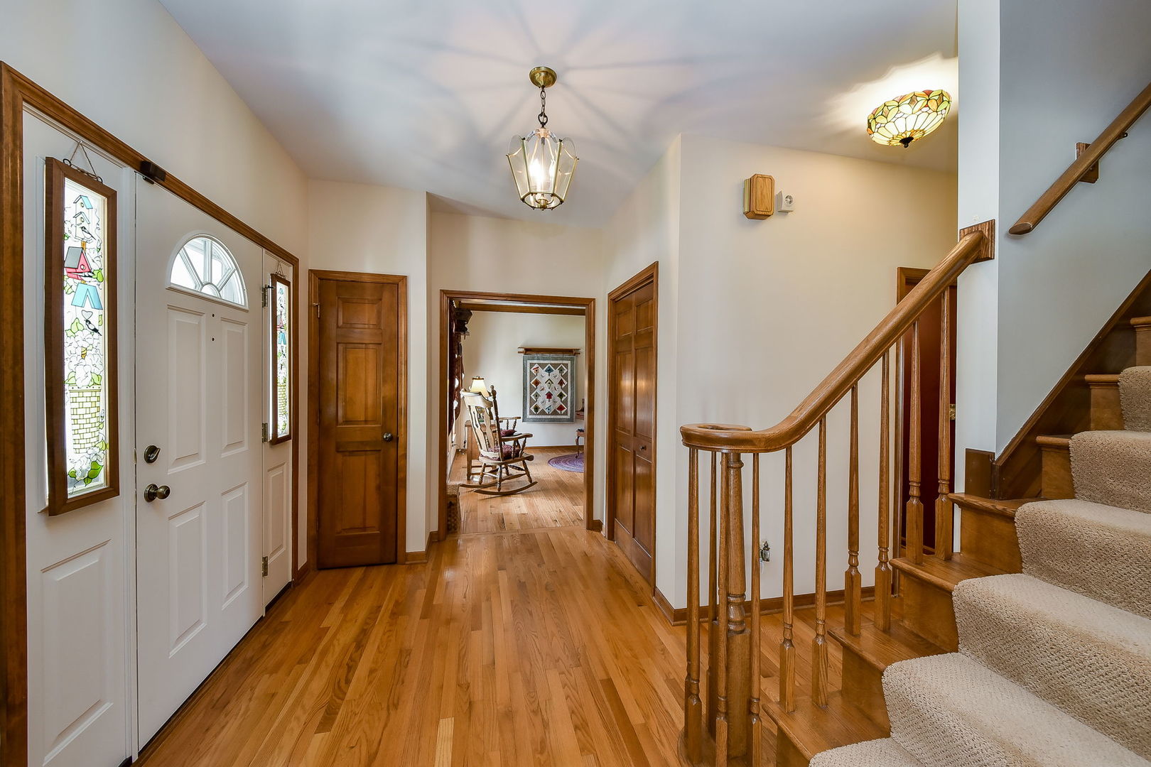 39W426 Olinger Lane Geneva, IL 60134 - Photo 7 of 25