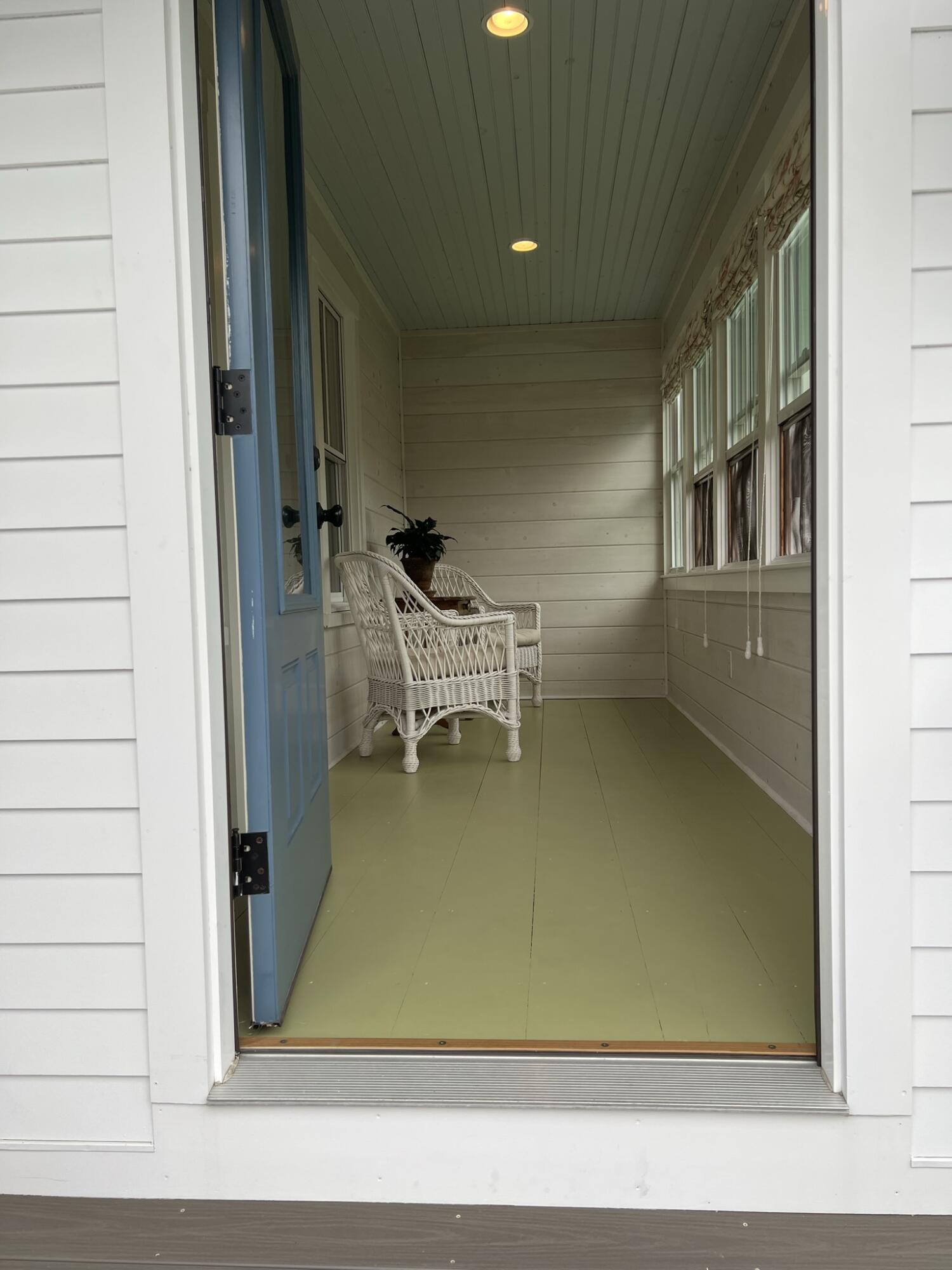 241 Black Point Road Scarborough, ME 04074 - Photo 13 of 61 28DE8A4E-2BD0-4F66-BF75-20E9DA1F768D