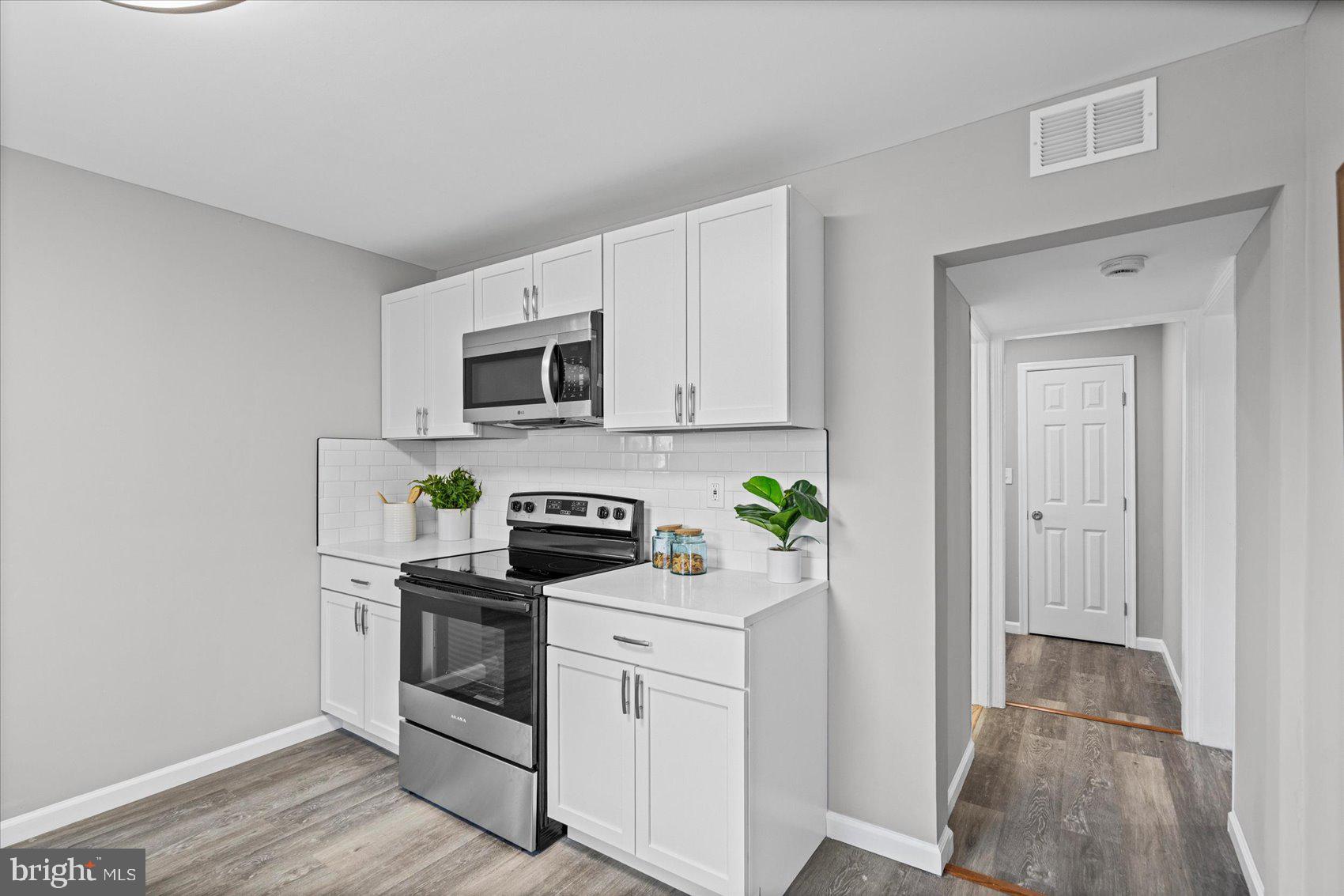 567 Compass Road East Baltimore, MD 21220 - Photo 17 of 32