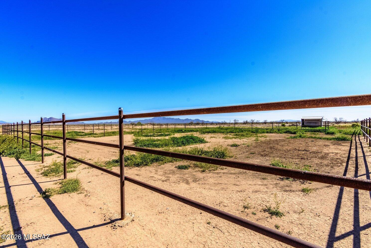 8845 Ghost Ranch Road Marana, AZ 85653 - Photo 28 of 39 Horse Corrals