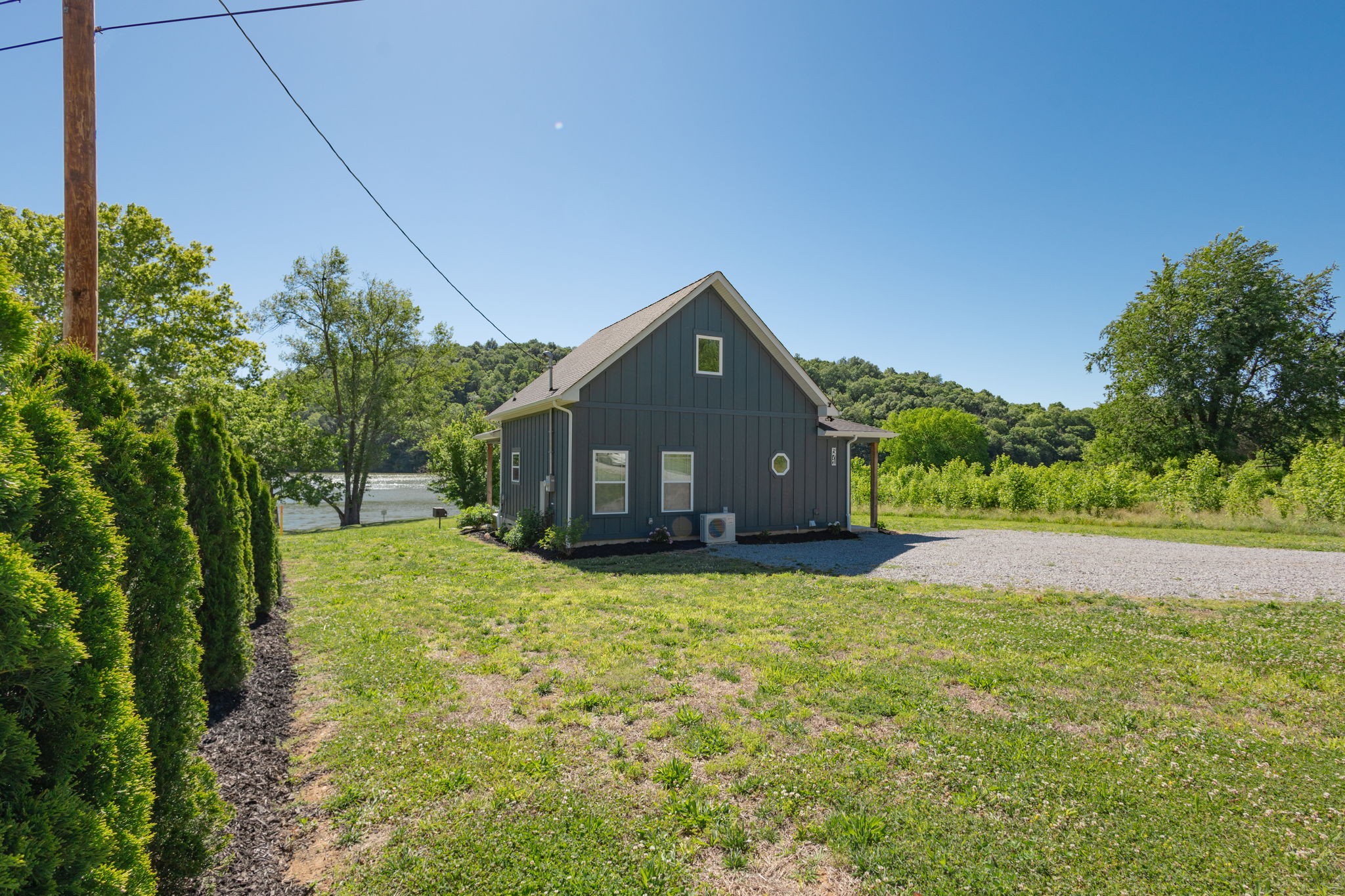 571 Bedford Lake Road Normandy, TN 37360 - Photo 5 of 96