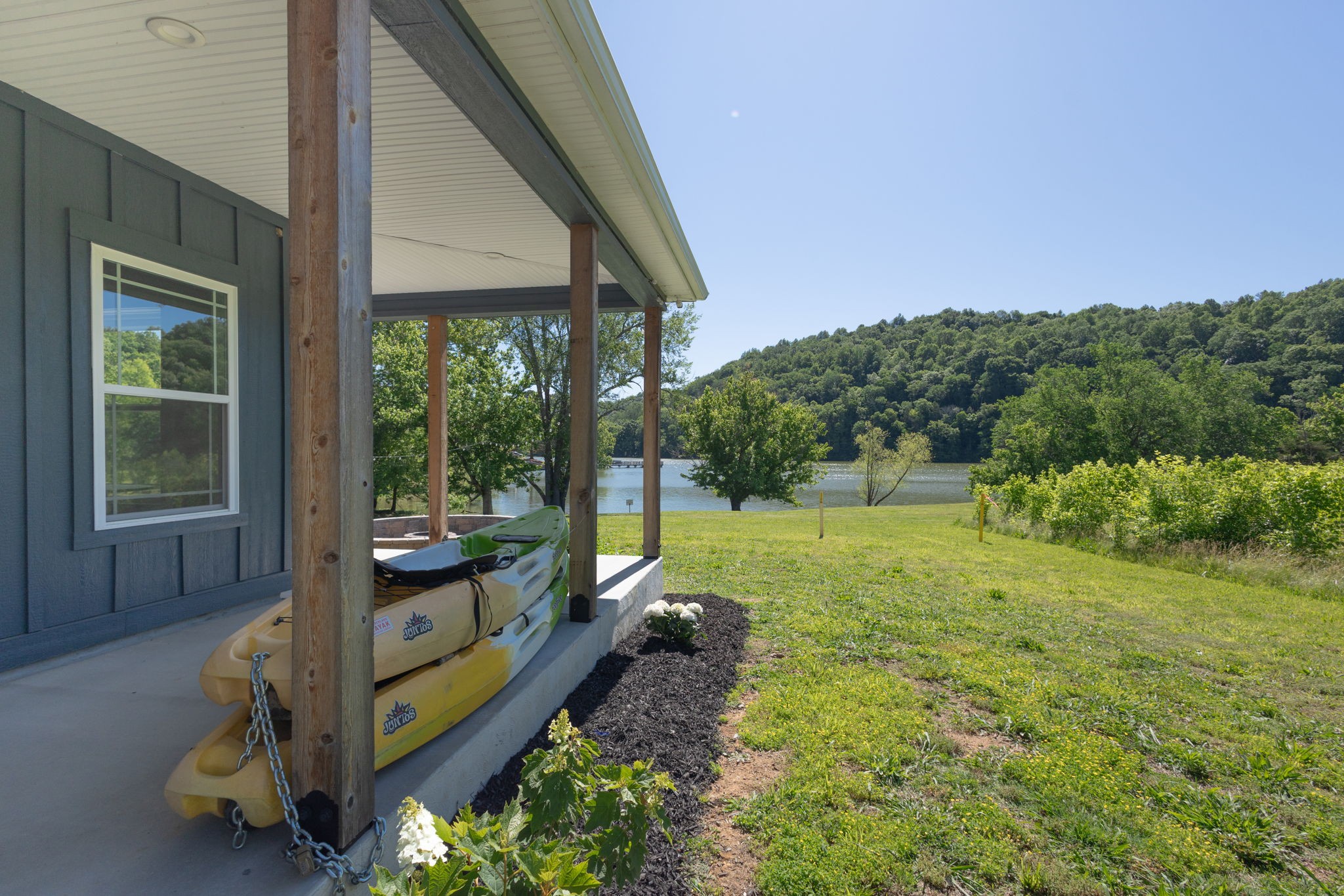 571 Bedford Lake Road Normandy, TN 37360 - Photo 9 of 96