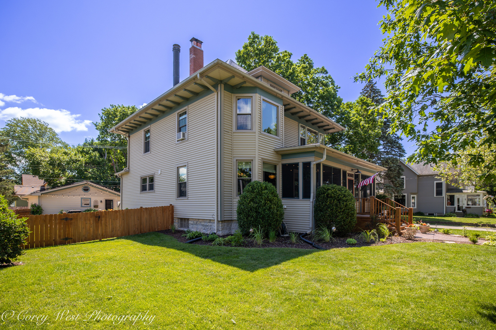 244 South Sycamore Street Genoa, IL 60135 - Photo 3 of 85