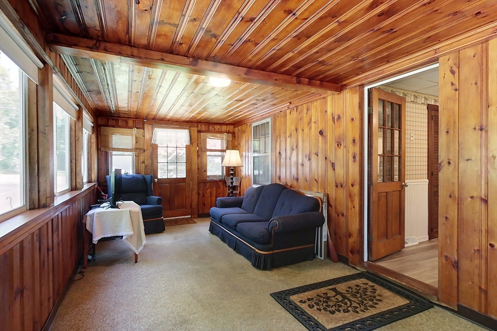 88 Wallace Hill Road Townsend, MA 01469 - Photo 15 of 27 Gallery Image 15