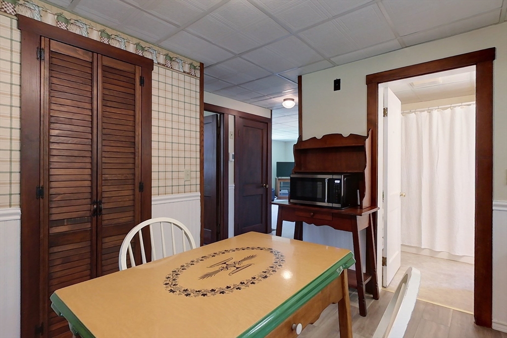 88 Wallace Hill Road Townsend, MA 01469 - Photo 6 of 27 Gallery Image 6