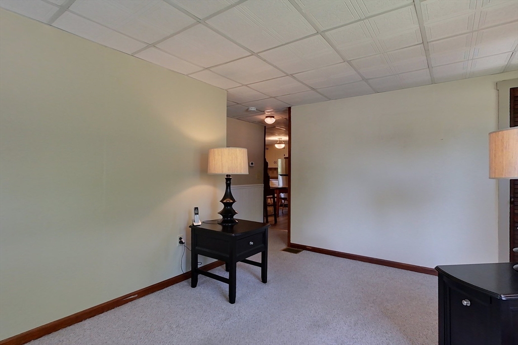 88 Wallace Hill Road Townsend, MA 01469 - Photo 10 of 27 Gallery Image 10
